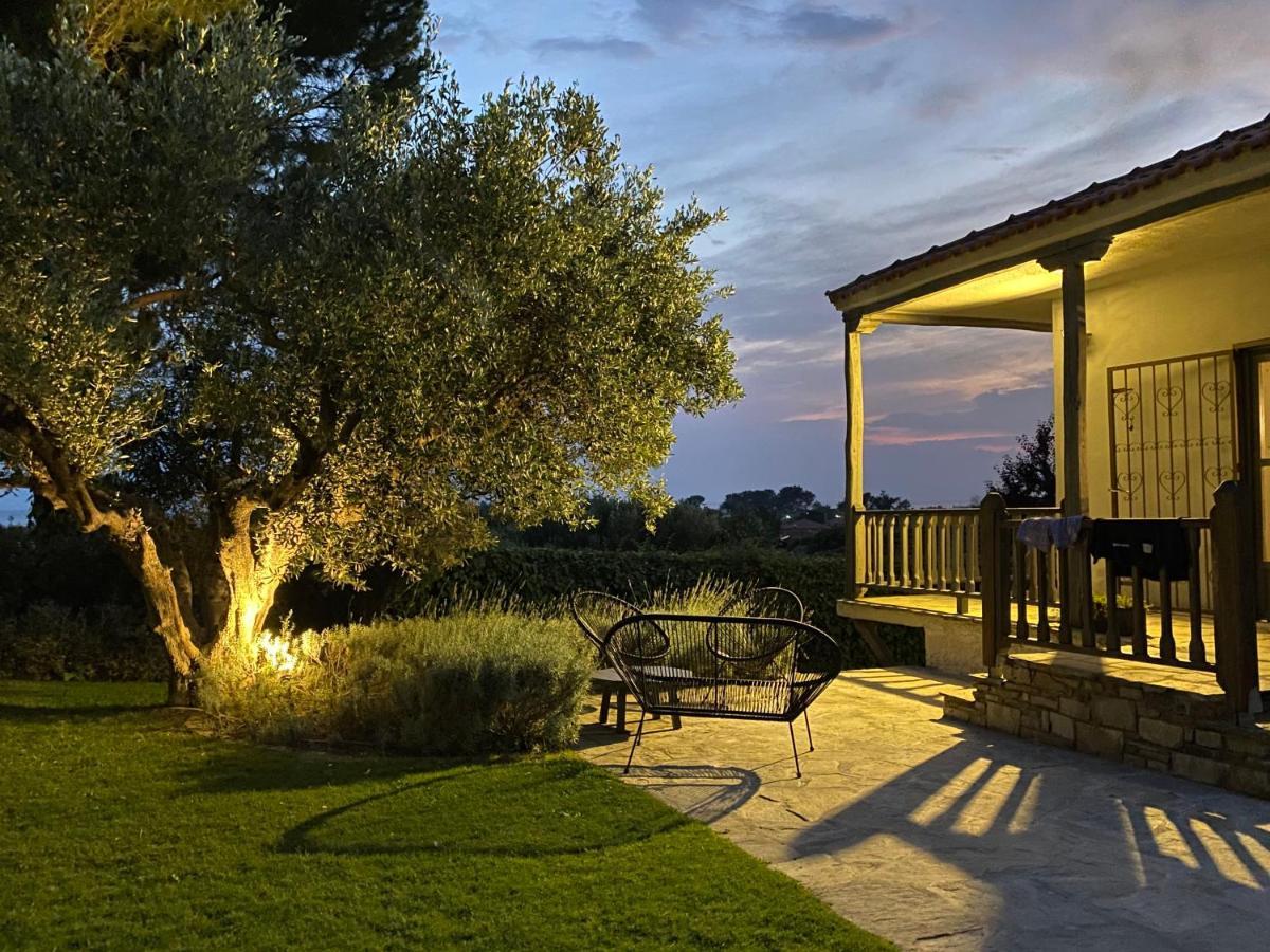 Sea View Villa In Olive Garden Nea Kallikrateia Экстерьер фото
